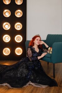 _AliceHart_ Public Pic 4