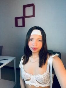 YOUR FAVORITE GIRL de Laura_serena  Imagens