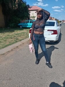 Yoyomsi A DAY IN MY LIFE Pic 6