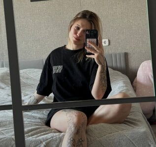 Demoralive Just teasing you Foto