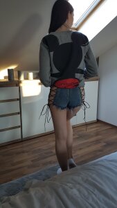 CoupleKissAndPlay Public Pic 4