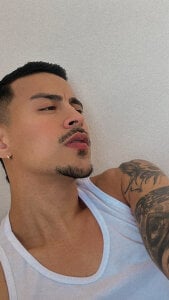 I am very adorable de Tristan-bm  4 Imagens