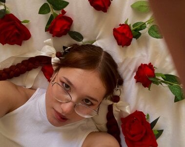 TenaTretina kullanıcısının Bath of roses albümü -  3 fotoğraf