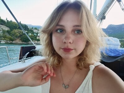 AsiaBritney Public Pic 5