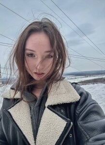 LeonaBelhumeur meow Pic