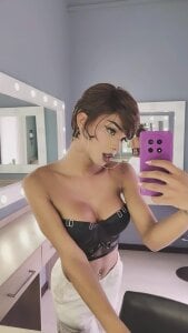 NaomiSteward Just me, feeling comfy… but somehow still thinking of you. ✨ Pic 2