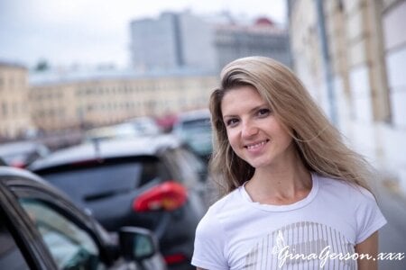 Gina_Gerson's Casual me Sex Photo 5