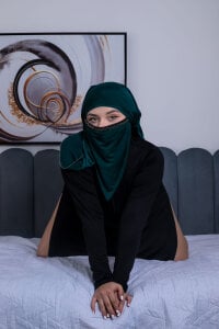 _Aliyah Public Pic 7