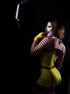 miaa_khalifaa Ronald McDonald🤡🍟 Pic 5