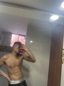 RossStrom Public Kuva