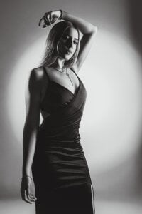 JackieDumont2 Black dress 🖤 Pic 4