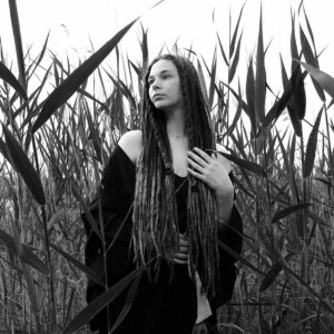 TreasaDolecki Public Pic 3