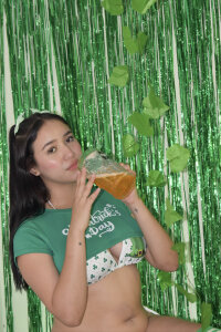 emily_nova_ happy st patrick's day 🧙🏼‍♀️🍀✨  3টি ছবি