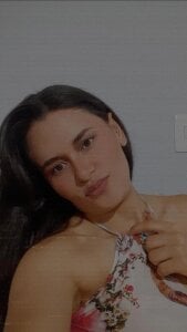 zenda_bianchi more and more of me Foto