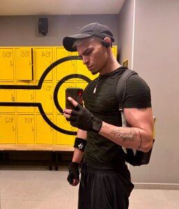 anzelott Public Pic 3