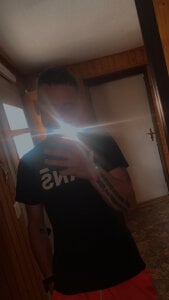 YoungAnDWilD66 Public Pic