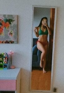 Perla__lov3 I want you to be my favorite secret 💋” Pic