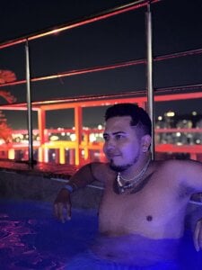 JosstinMills Me ❤️ Welcome Pic 7