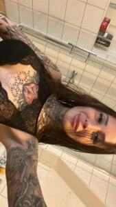 Black_sweet_Rose Public Pic 7