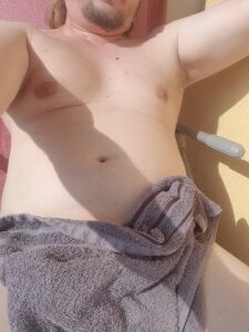 ashexhib bain de soleil (balcon)/balcony sunbath (no nude) 圖片 3