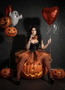 MichelleSwanX Halloween 🎃spooky season 👻 зображення