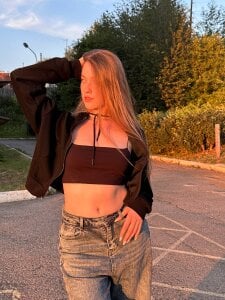 WhitneyHiett Public Pic 3