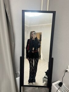 CindyPop Public Pic 6