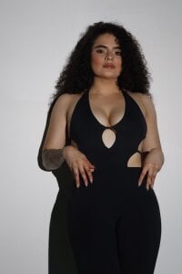 KylieJenkins Spotligt 🤍🖤 slika 4