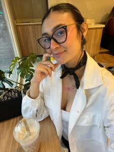 Im-Lola Public Gambar