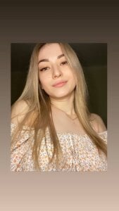 ElgaBlissett Jullia"s Monday)) 😉😎👠🛣️ Pic 5