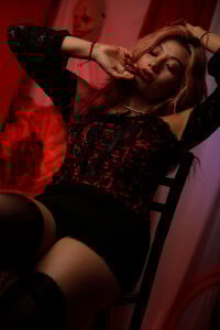 Emma_Thompsson VampEmma🩸🕯️ Pic