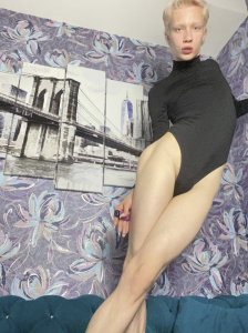 _Alice_Kitty Public Pic 6