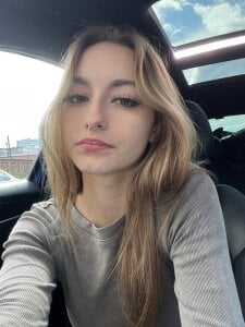 BeckiMacreno Public Pic 8