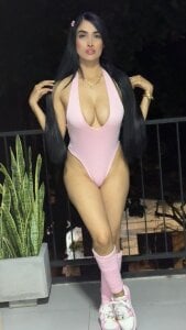 Sophie_nolie: Public ( 5 фото)