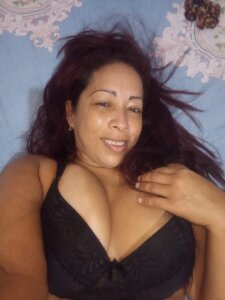 emylyymature Public Poză 5