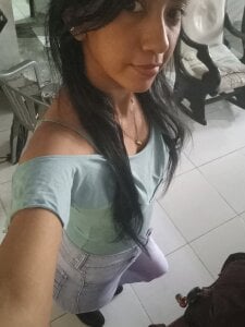 Aaliya_BigBoobs_ Love vibes Pic