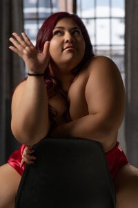 kendra_lil_evill Christmas has arrived but I'm half grinch 🤌🏻 Fotka 5