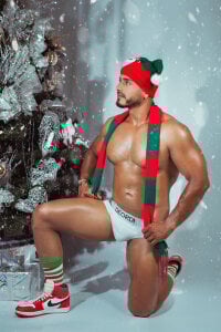 magnusclark 🎄🎁 🎉Merry Chritsmas  🎉🎁🎄 Pic 3