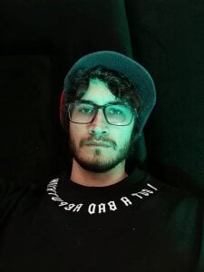 Loggan_donnelly Public Hình 4