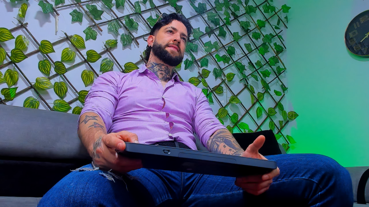 Supreme_Alpha Trending Pic 7804