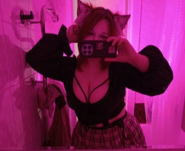 Cute selfie of your fox in the mirror (o^ ^o) de Lovly_Vixen Foto 5