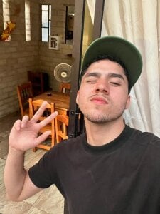 Walking through Colombia de LiamNovak  2 photos