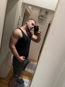 hugol1996 Public Pic 5