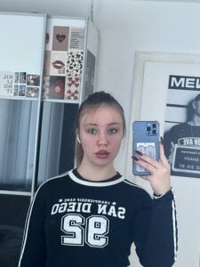 Hey__wey Energy that is infectious Gambar 2