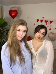 VioletMyersss Scissor sisters ^^ صورة واحدة|VioletMyersss Scissor sisters ^^ صورتان|VioletMyersss Scissor sisters ^^  5 صور|VioletMyersss Scissor sisters ^^  5 صورة