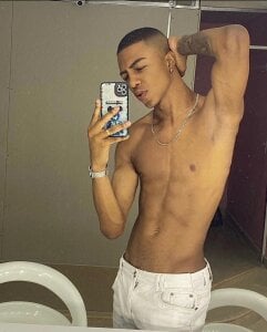 YeremiBrowm me on a normal day Pic 5