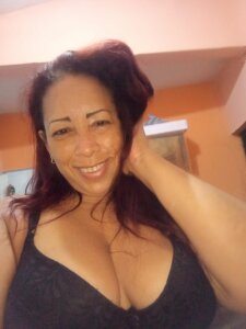 emylyymature Public Poză 6