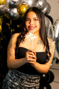 ZoeWan69 Saying goodbye to the year in style slika 2