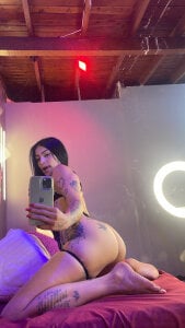 channel_guss Photos in the mirror Foto 4