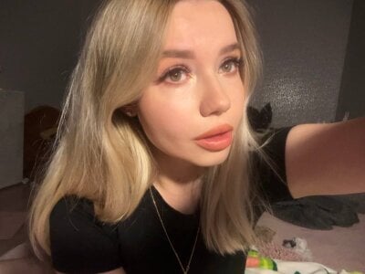 mayyymayyyy hello . its me ^) Kuva